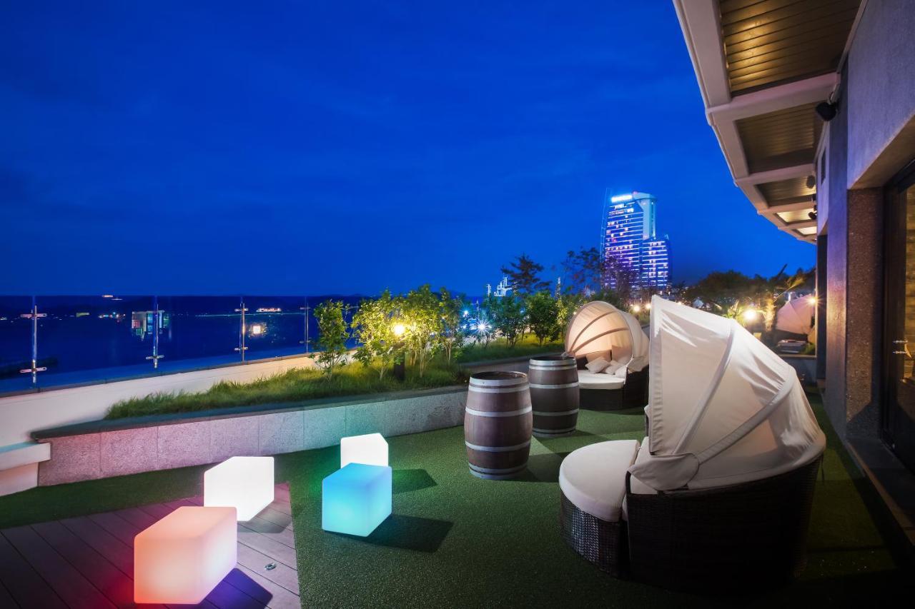 Utop Marina Hotel & Resort Yeosu Extérieur photo