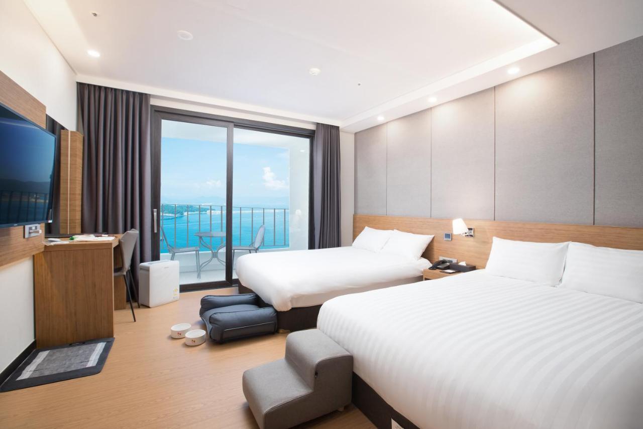 Utop Marina Hotel & Resort Yeosu Extérieur photo