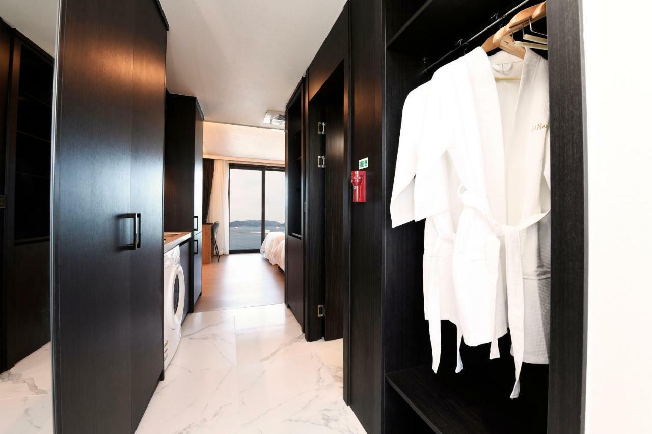 Utop Marina Hotel & Resort Yeosu Extérieur photo